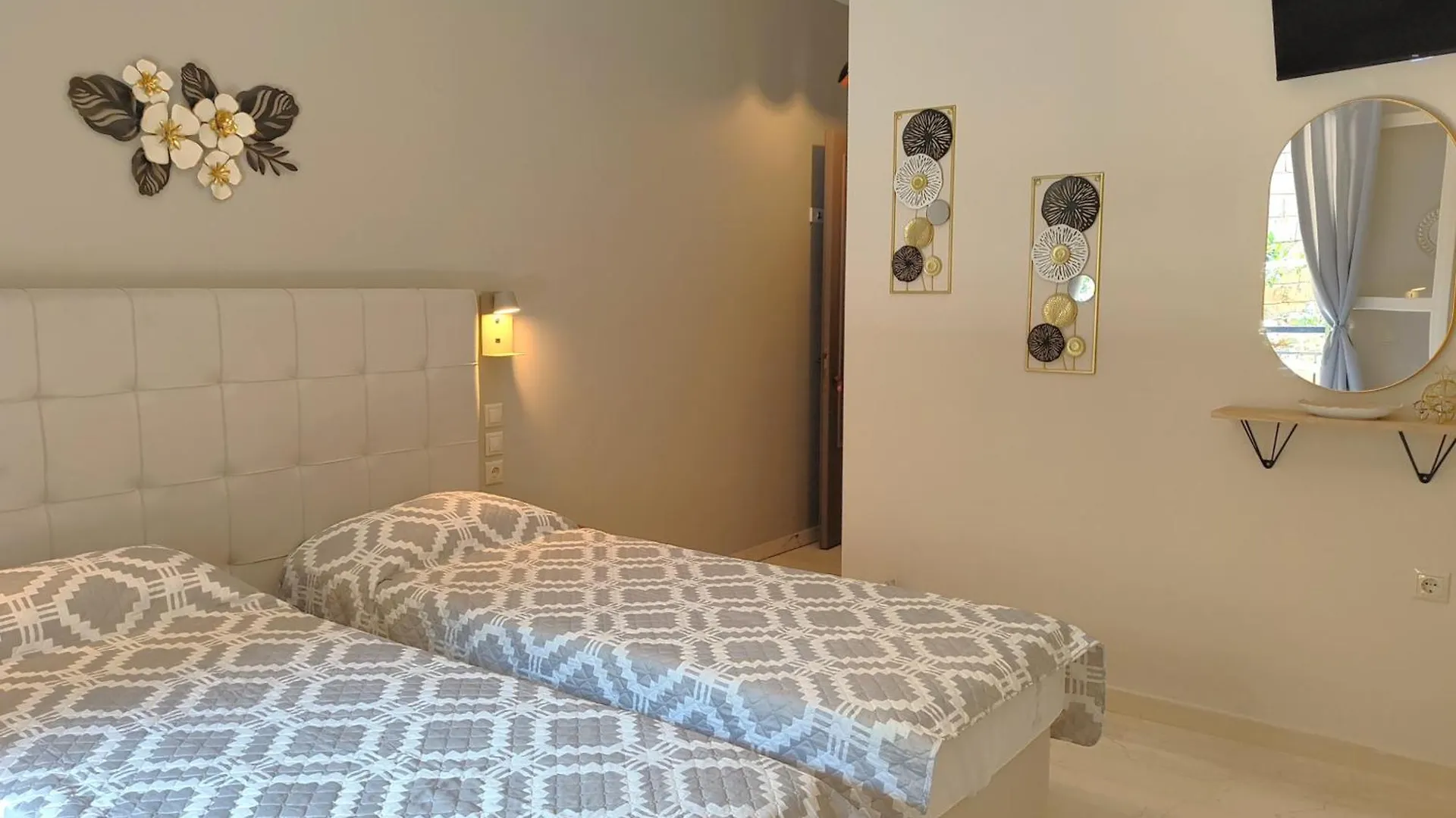Marinos Studios - 1St Floor Apartment Πόρος 0*,  Ελλάδα