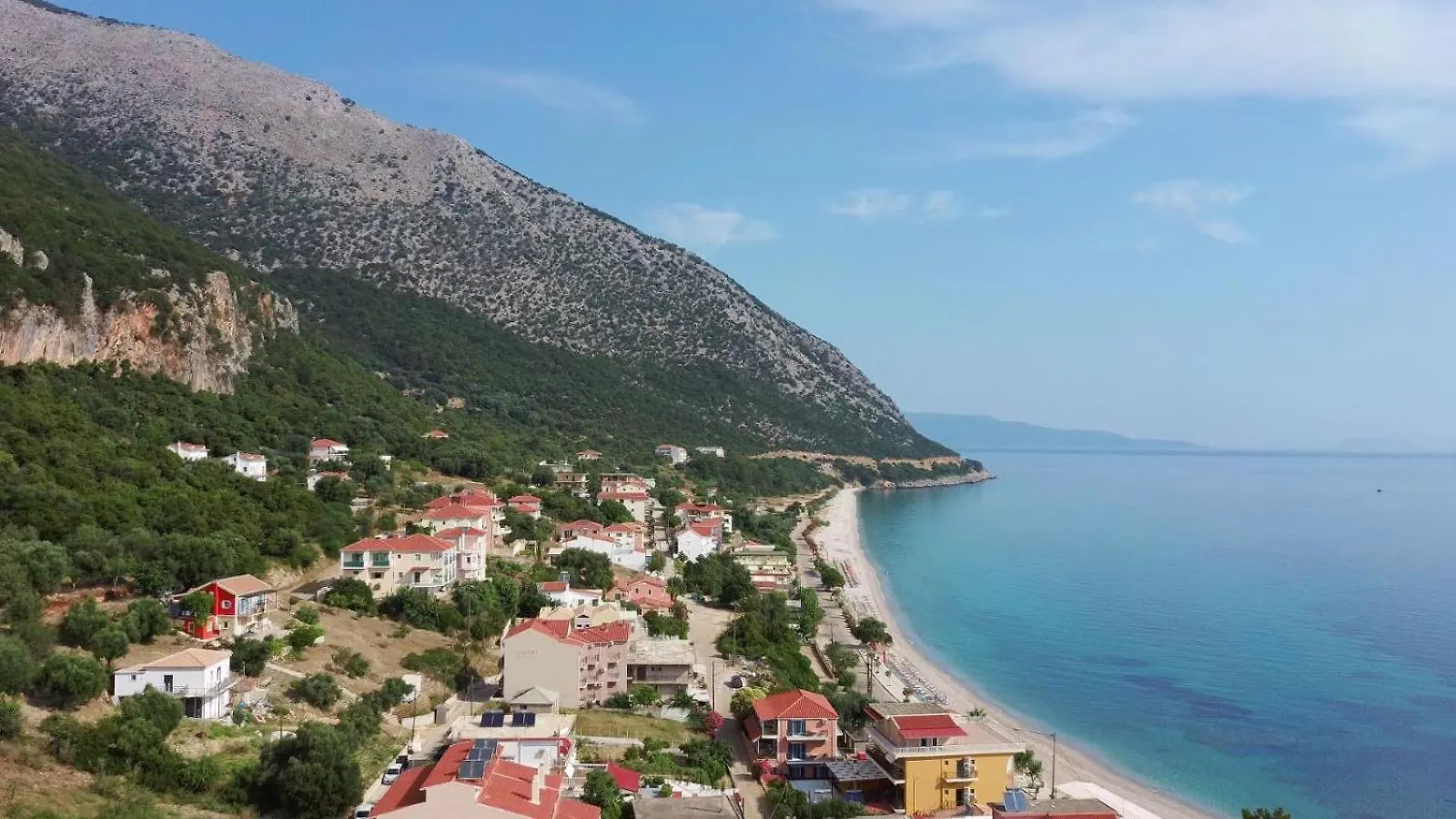 Marinos Studios - 1St Floor Apartment Πόρος