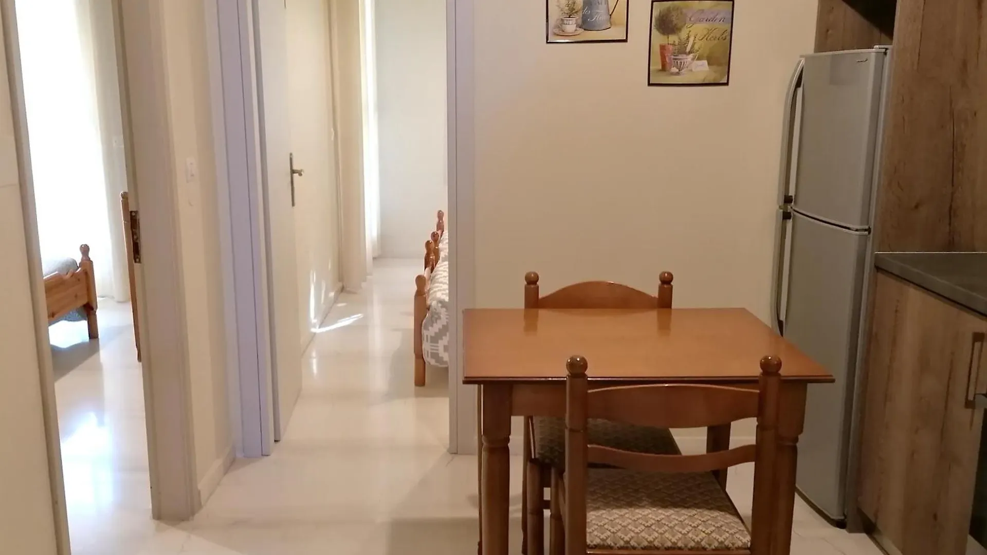 Marinos Studios - 1St Floor Apartment Πόρος